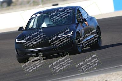 media/Nov-08-2025-Speed Ventures (Sat) [[1c7a6332f5]]/TC A/Session 3 (Turn 3)/